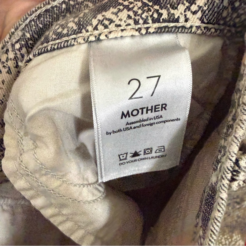NWT Mother The Hustler Flood Boa Babe Snakeskin Jeans Size 27 - Picture 11 of 11
